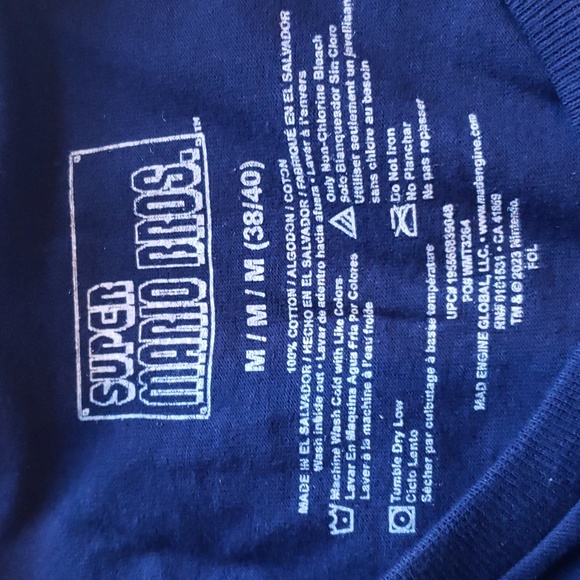 Super Mario Screen Print T-shirt Size M (38/40) - NWT - Picture 2 of 6